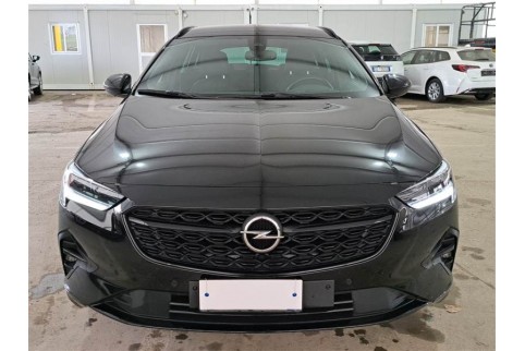 2021 Opel Insignia, Dyzelinas