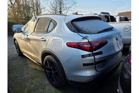 2021 Alfa Romeo Stelvio, Dyzelinas