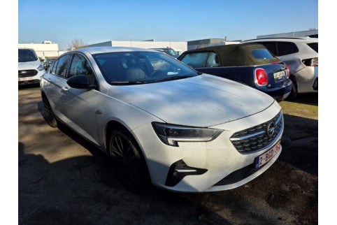 2021 Opel Insignia, Dyzelinas