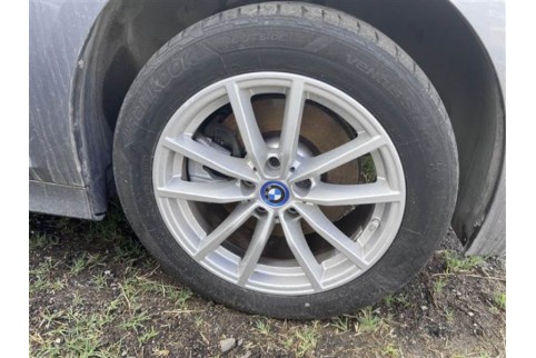 2022 BMW 320, Benzinas / Elektra