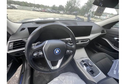 2022 BMW 320, Benzinas / Elektra