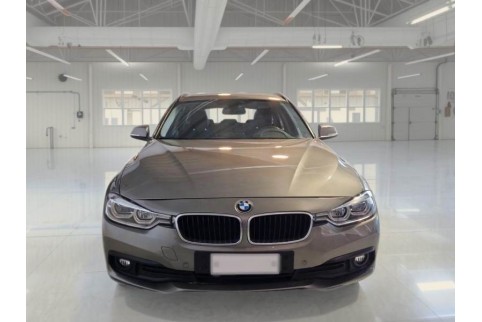 2019 BMW 320, Dyzelinas