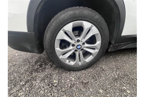 2021 BMW X1, Benzinas / Elektra