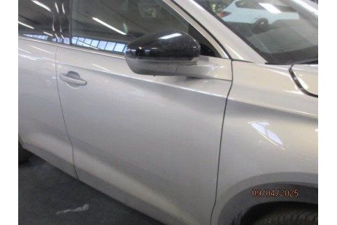 2024 DS  DS7 Crossback, Dyzelinas