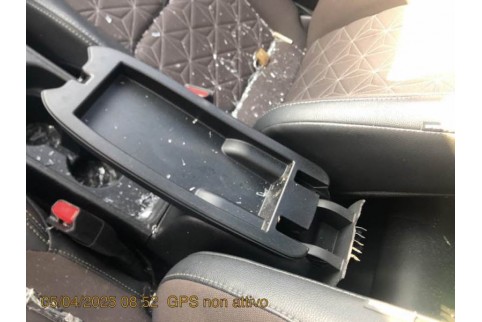 2022 Toyota Yaris Cross, Benzinas / Elektra