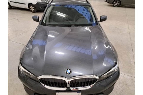 2021 BMW 318, Dyzelinas