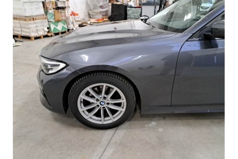 2021 BMW 318, Dyzelinas