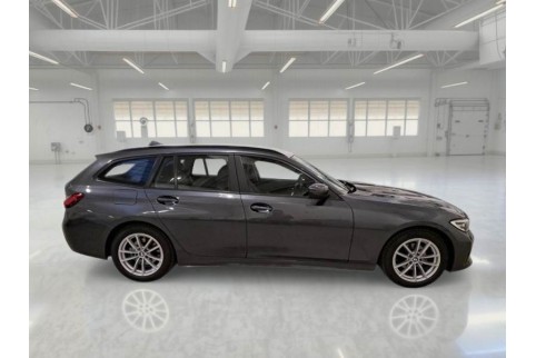 2021 BMW 318, Dyzelinas