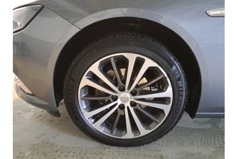 2020 Opel Insignia, Dyzelinas