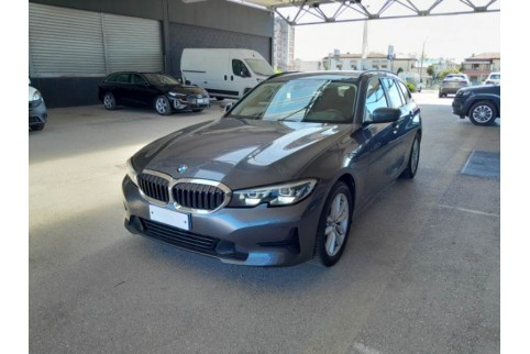 2020 BMW 320, Dyzelinas