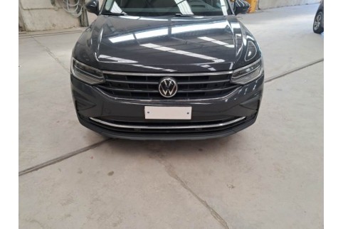 2021 Volkswagen Tiguan, Dyzelinas