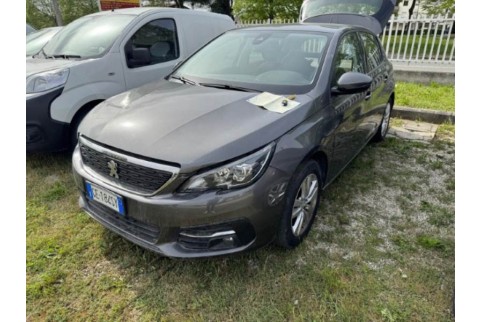 2021 Peugeot 308, Dyzelinas