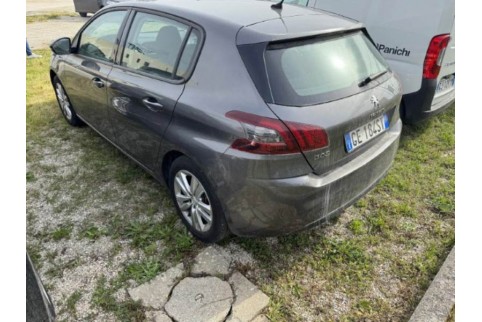 2021 Peugeot 308, Dyzelinas