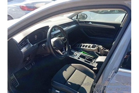 2022 Volkswagen Passat Alltrack, Dyzelinas