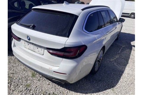 2023 BMW 520, Dyzelinas