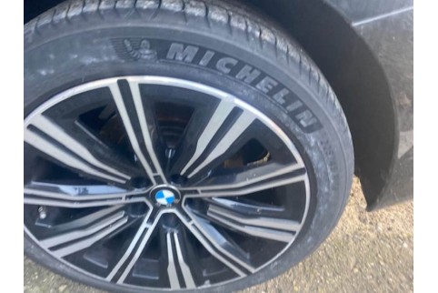 2021 BMW 320, Dyzelinas
