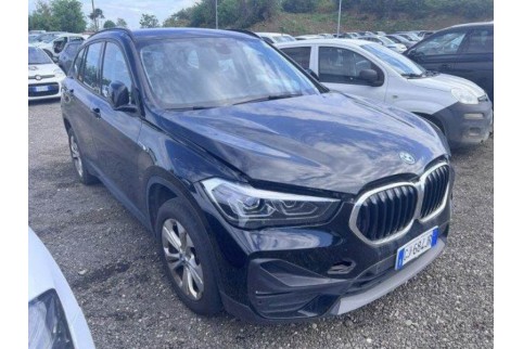 2022 BMW X1, Benzinas / Elektra