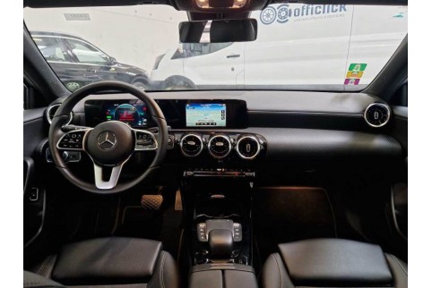 2021 Mercedes-Benz A 250, Benzinas / Elektra