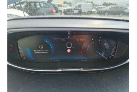 2021 Peugeot 5008, Dyzelinas