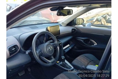 2023 Toyota Yaris Cross, Benzinas / Elektra