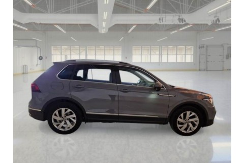2021 Volkswagen Tiguan, Dyzelinas