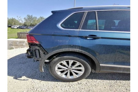 2021 Volkswagen Tiguan, Dyzelinas