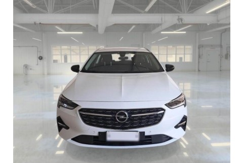 2021 Opel Insignia, Dyzelinas