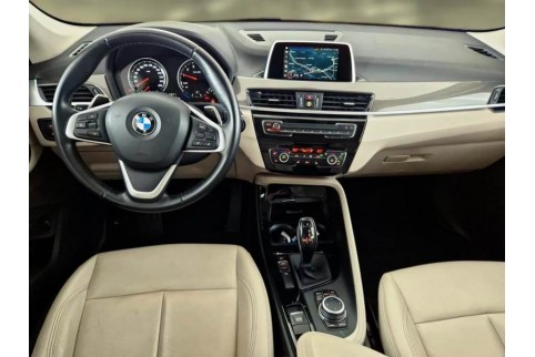 2019 BMW X1, Benzinas