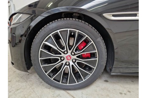2021 Jaguar XE, Dyzelinas