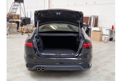 2021 Jaguar XE, Dyzelinas