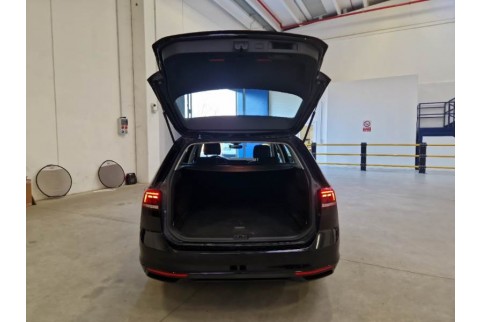 2021 Volkswagen Passat, Dyzelinas
