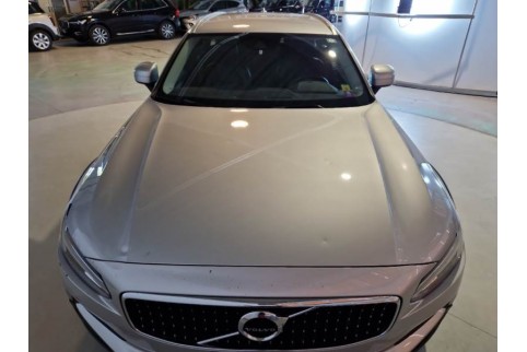 2019 Volvo V90 Cross Country, Dyzelinas