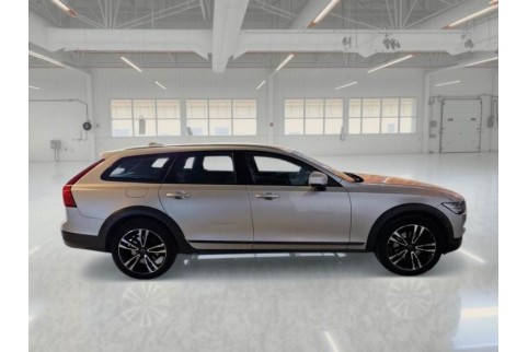 2019 Volvo V90 Cross Country, Dyzelinas