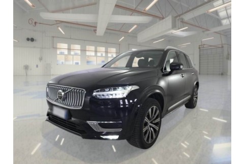 2022 Volvo XC 90, Dyzelinas