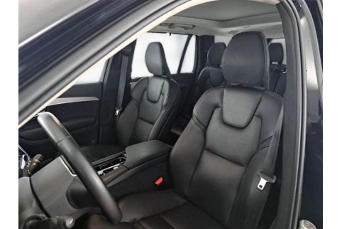 2022 Volvo XC 90, Dyzelinas