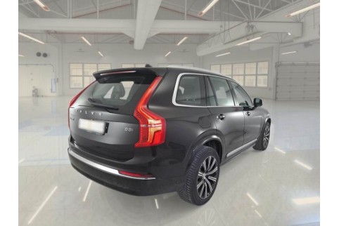 2022 Volvo XC 90, Dyzelinas