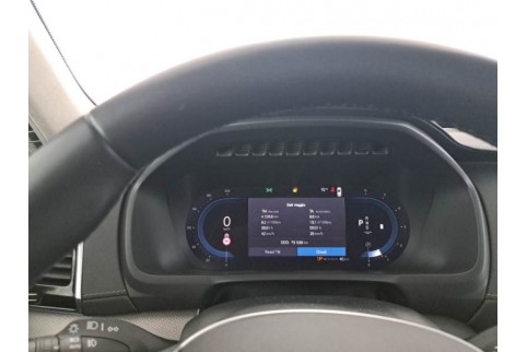 2022 Volvo XC 90, Dyzelinas