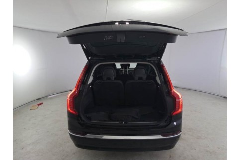 2022 Volvo XC 90, Dyzelinas