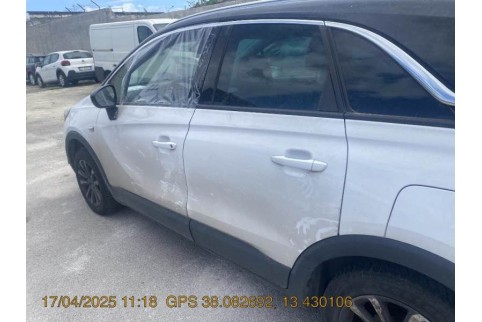2021 Opel Crossland X, Dyzelinas