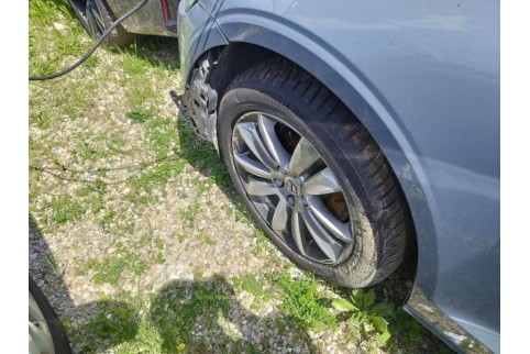2021 Volvo V60, Dyzelinas