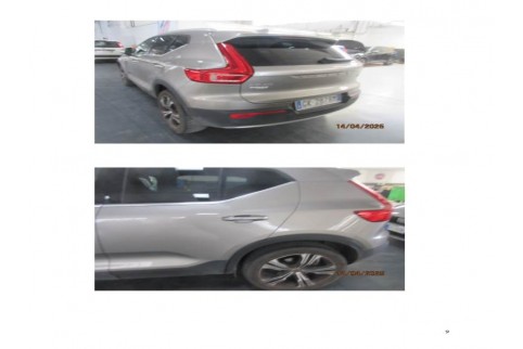 2022 Volvo XC 40, Benzinas / Elektra