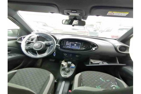 2023 Toyota Aygo X, Benzinas