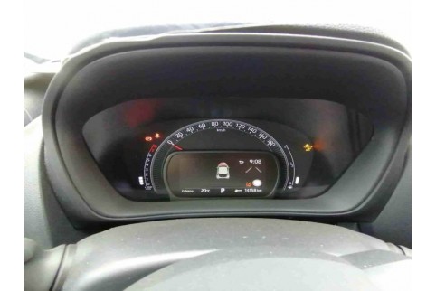 2023 Toyota Aygo X, Benzinas