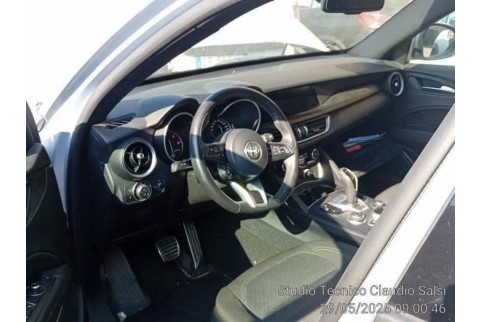 2022 Alfa Romeo Stelvio, Dyzelinas