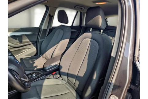 2022 BMW X1, Benzinas / Elektra