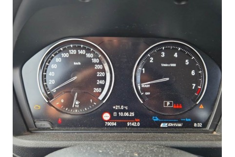2022 BMW X1, Benzinas / Elektra