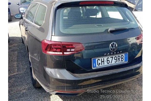 2022 Volkswagen Passat, Dyzelinas