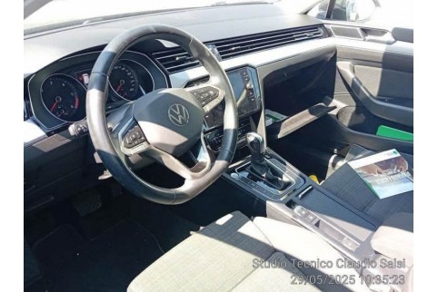 2022 Volkswagen Passat, Dyzelinas