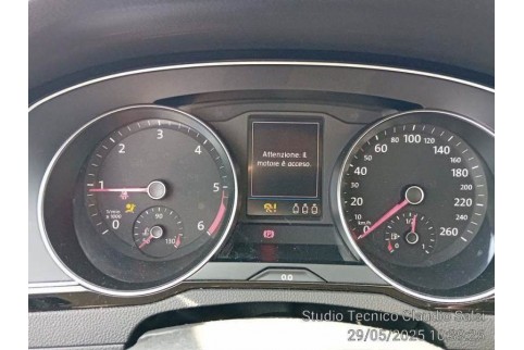 2022 Volkswagen Passat, Dyzelinas