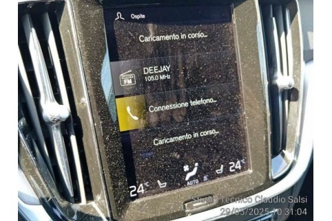 2022 Volvo V60, Dyzelinas